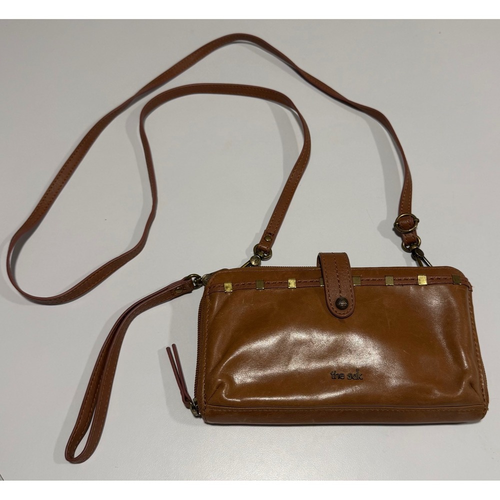 The Sak Cognac Leather Crossbody Wallet Wristlet Clutch Studded Brown Bag